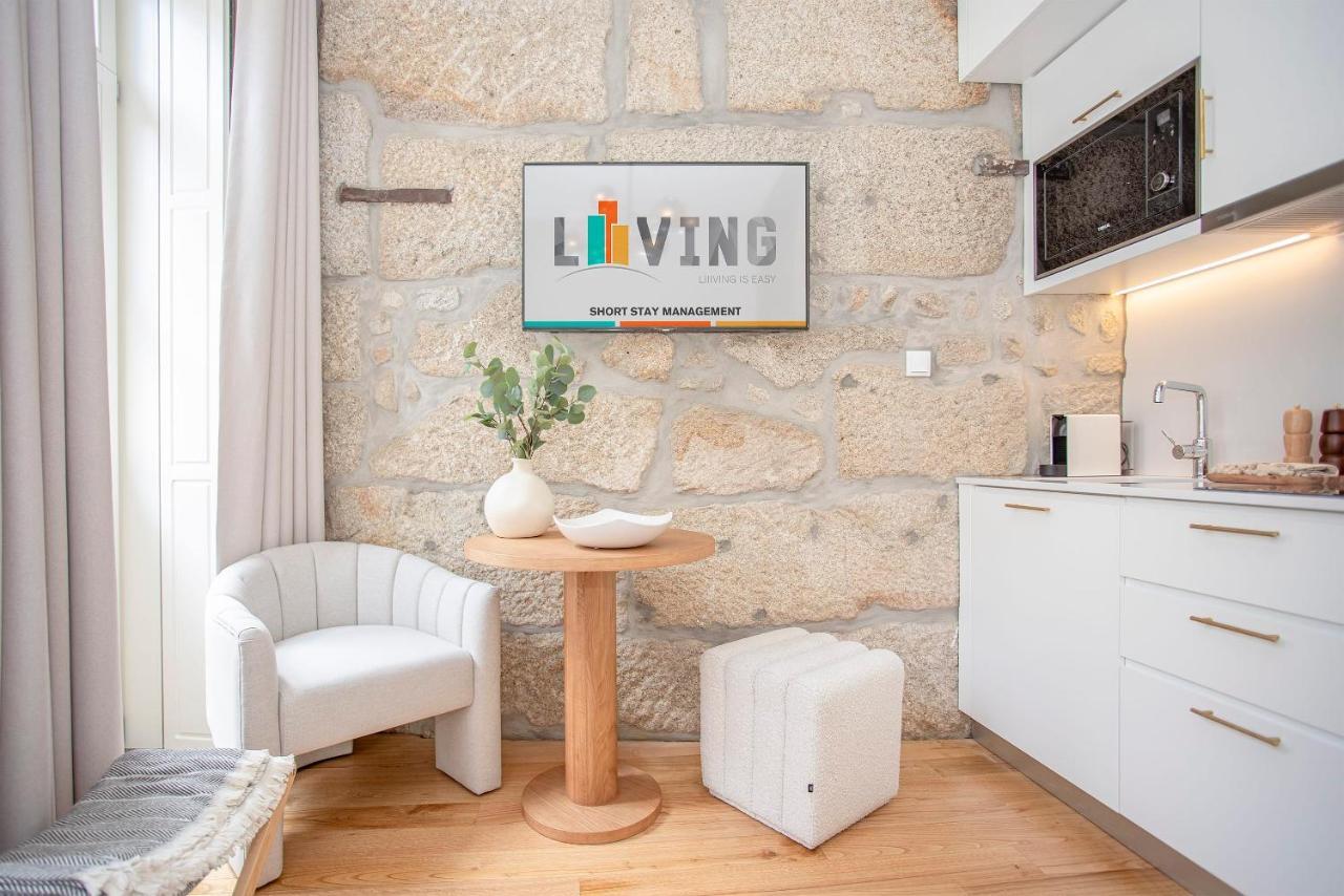Liiiving In Porto- Clérigos Boutique Oporto